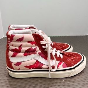 VANS SK8 HI 38 DX in Red Camo sz Womens 7 Mens 5.5
